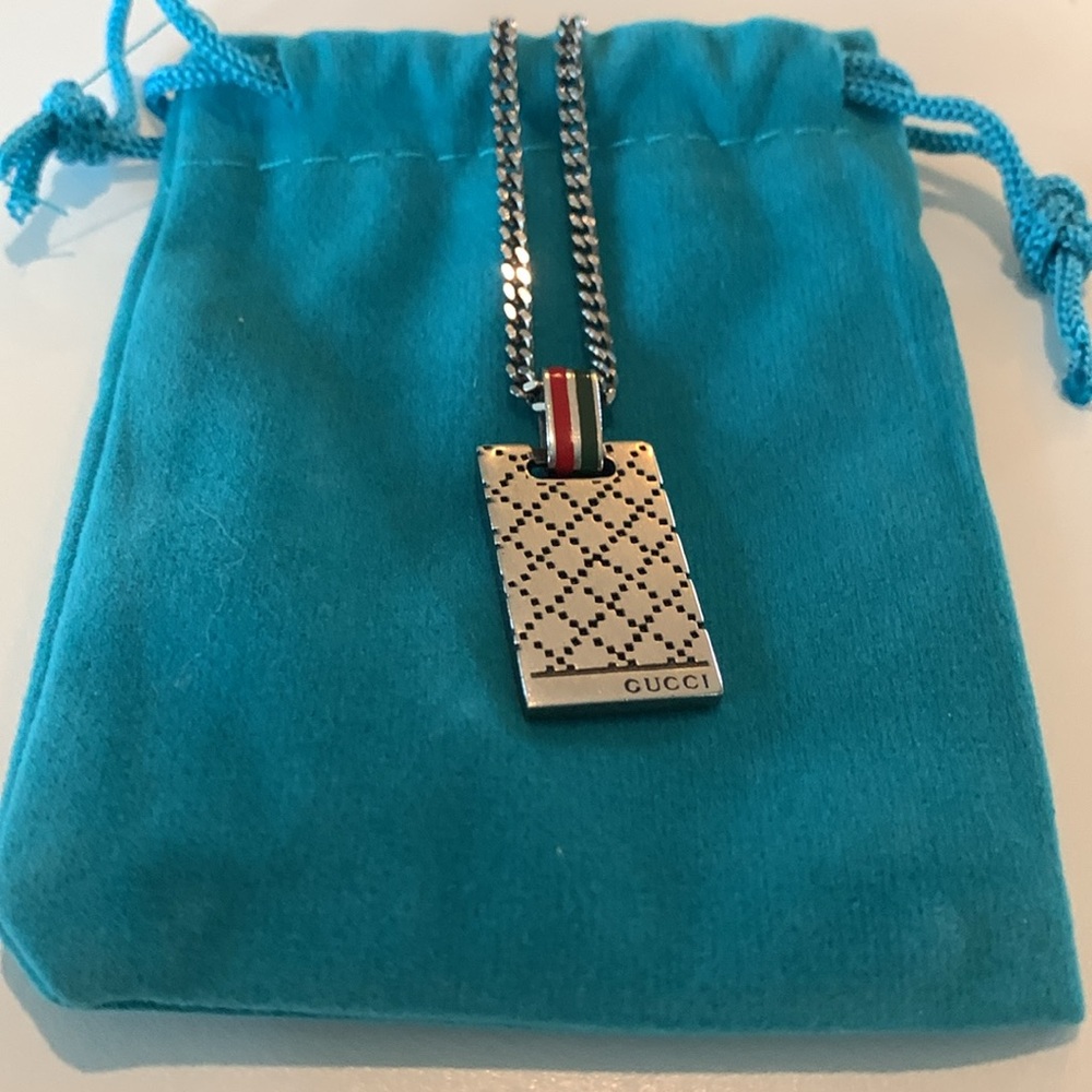Gucci Silver and Red Pendant Necklace - Picture 10 of 10